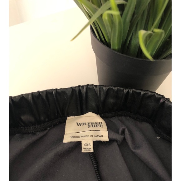 Wilfred free Faux Leather Ankle Legging - Picture 12 of 12